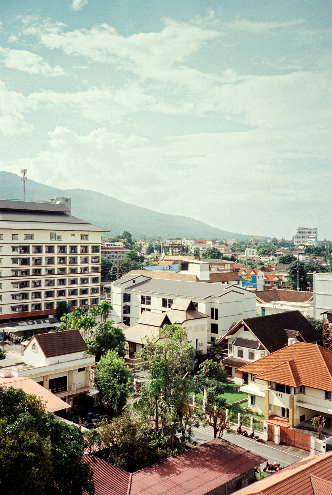 Hotels and rooftops, the mountain behind
